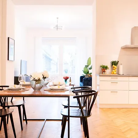 Smile Apartments 